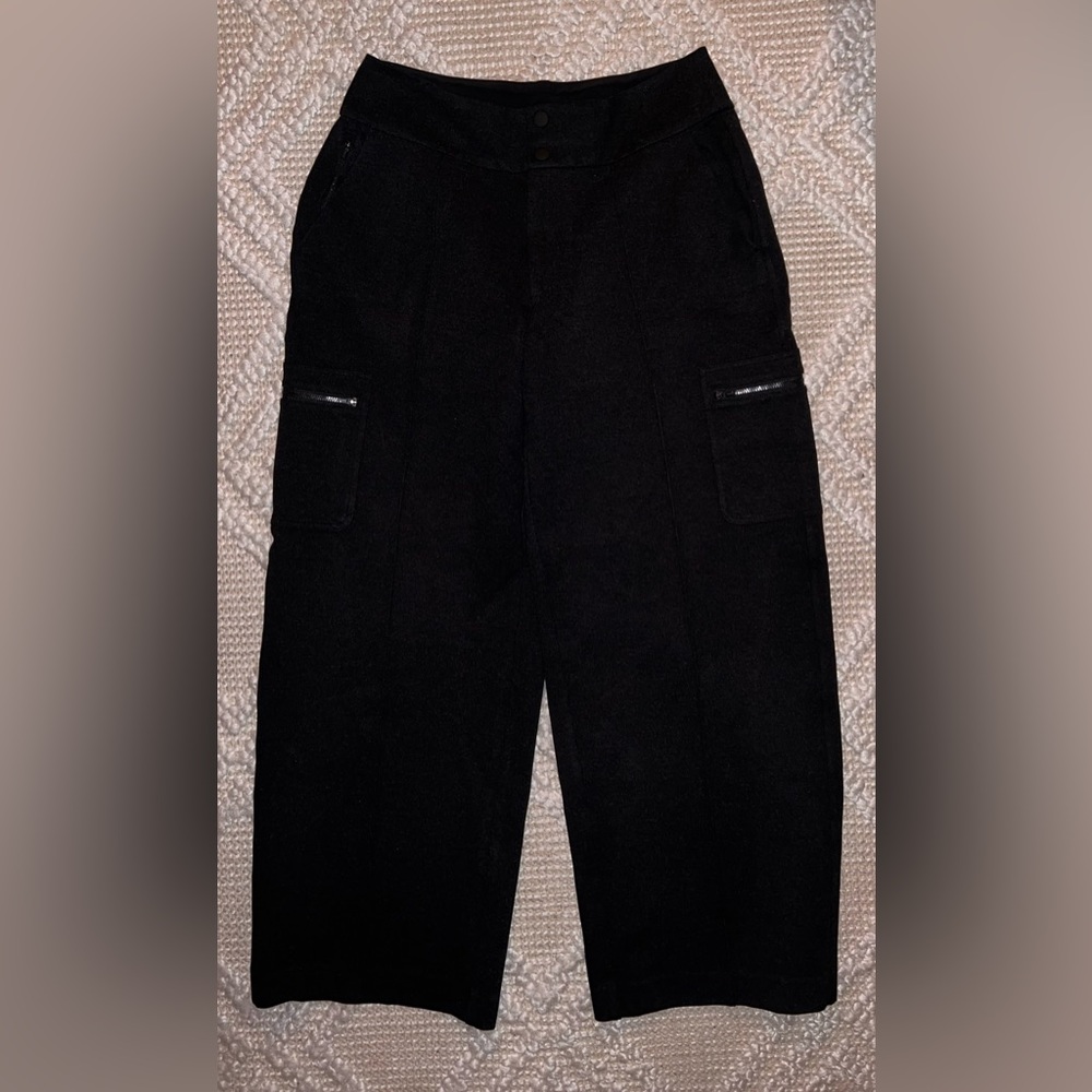 Athleta Venice Heathered Cargo pant size 14 excellent condition
